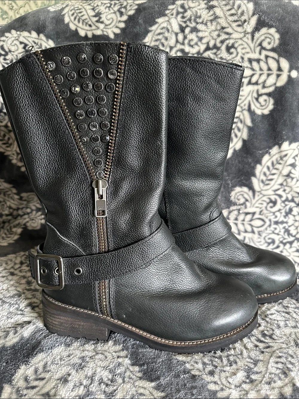 Corral great shape rhinestone studded black leather buckle zip mid calf boots